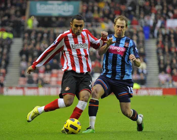 Ahmed Elmohady in action for Sunderland